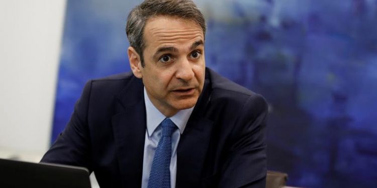 Yunanistan Başbakanı, kar fırtınasında yolda kalanlardan özür diledi; otoyolu işleten şirketin sorumluluğunu vurguladı