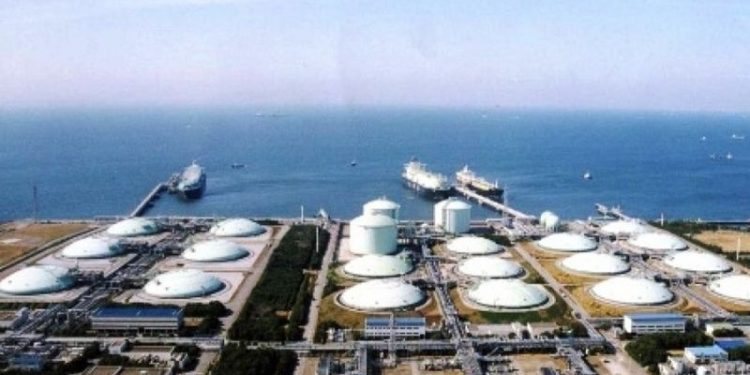 Yunanistan Dedeağaç’a LNG Terminali inşa ediyor