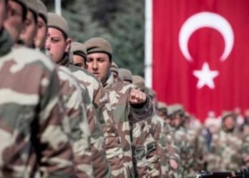 Tankçıların başındaki komutan beraat etti, emrindeki askerler tutuklu!