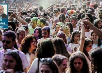 Üniversiteler, şehirler ve tarikatler