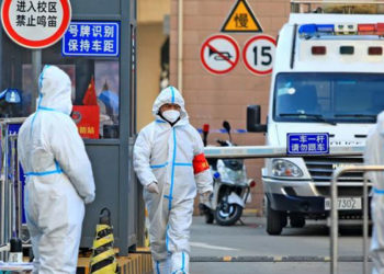 Üç vakanın görüldüğü 1,7 milyon nüfuslu kent kapandı