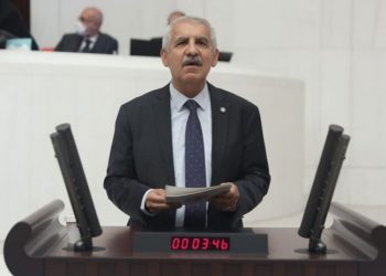 İYİ Partili Yokuş'tan İmamoğlu'na destek: Oy devşirmek için yaptıkları ortada