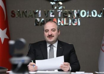 İddia: Bakan Varank t&uuml;pl&uuml; dalışa askeri helikopterle gitti