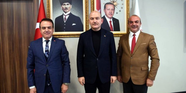 İhaleye fesat karıştırmaktan hapis cezası almışlardı: Soylu'yu ziyaret ettiler