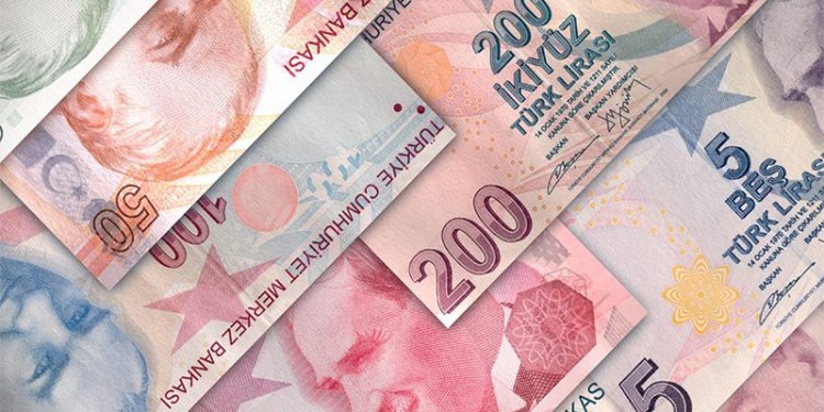 İlk kez 1 trilyon eşiği aşıldı: Türkiye'de borç batağı kara delik gibi büyüyor