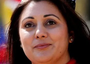 İngiltere'de, 'Bakan yardımcılığı görevinden alınmama gerekçe olarak Müslüman olmam gösterildi' diyen milletvekilinin iddiaları soruşturulacak