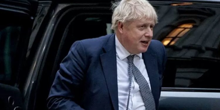 İngiltere'de Covid kısıtlamaları sürerken Başbakanlık'ta düzenlenen partilerle ilgili soruşturma tamamlandı, rapor bugün açıklanabilir