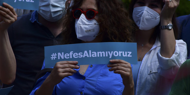 İnsan Hakları İzleme Örgütü: Türkiye uluslararası insan haklarını hiçe sayıyor