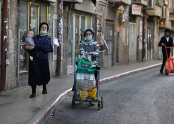 İsrail'de son dalgada nüfusun yüzde 40'ı Covid-19'a yakalanabilir