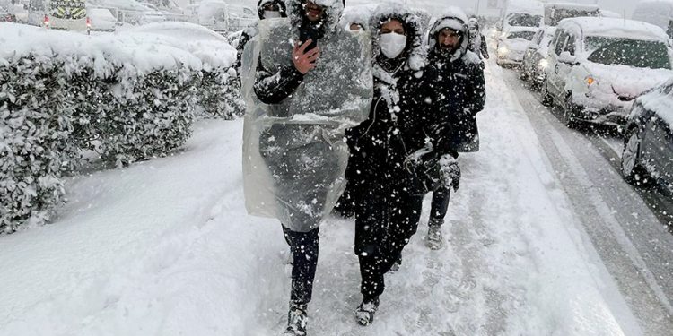 İstanbul için kar yağışı uyarısı: Saat 20.00’den sonra dikkat!
