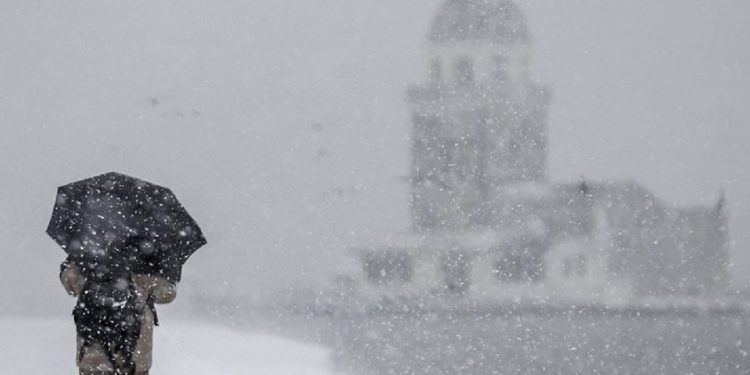 İstanbul’a kar geliyor! Valilik uyardı