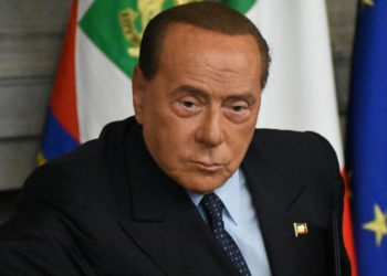 İtalya'da cumhurbaşkanlığına aday olan Berlusconi, Draghi’ye yenilirse koalisyonu dağıtacağını söyledi