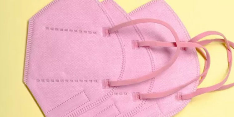 İtalya'da polisten "pembe maske takmayız" isyanı