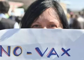 İtalya’da 'aşısızlara mini kapanma': Aşısı olmayanlar otobüslere alınmayacak, futbolcular sahaya çıkamayacak