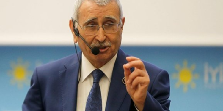 İyi Partili Durmuş Yılmaz'dan 'faiz' tepkisi: Evet, soralım tekrar, model mi değişiyor,  ne oldu faiz niye indirilmedi?