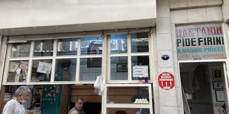 İzmir’deki 188 yıllık pideci ekonomik krize dayanamadı