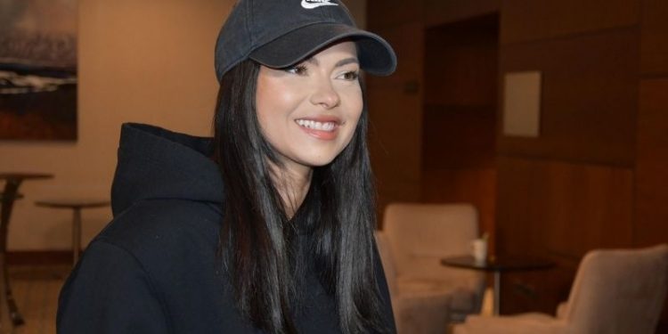 Şarkıcı Inna, hava muhalefeti nedeniyle İstanbul'a inemedi