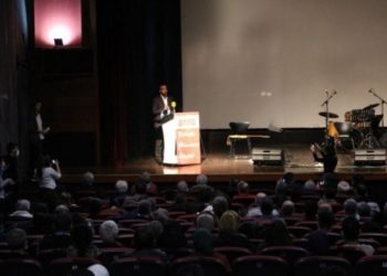 Şenyaşar: Mücadelemiz ‘sarayda’ oturanlara karşı halkların mücadelesidir