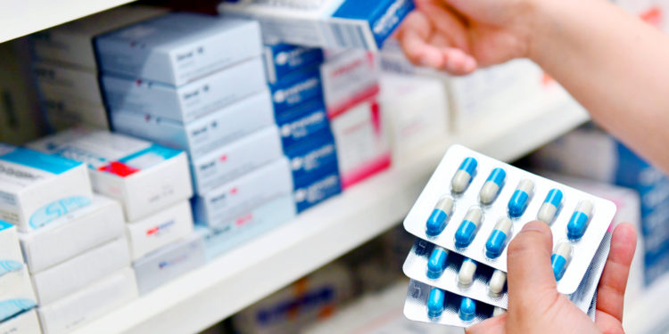 ‘Her 100 ilaçtan 22’si bulunamıyor’