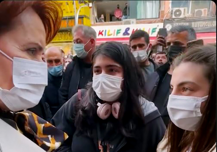 Öğrenci ağlayarak derdini anlatınca, Akşener böyle dedi: Yuh olsun bize be!