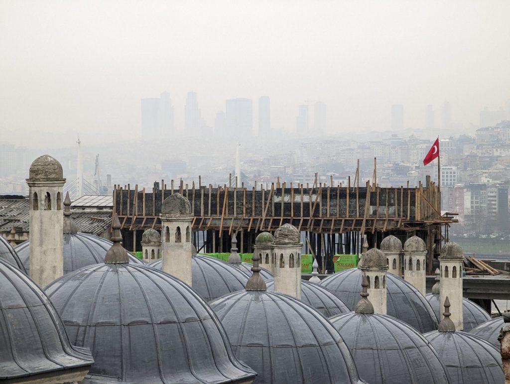 İBB’den Süleymaniye’yi perdeleyen inşaat için ‘acil durdurma’ başvurusu