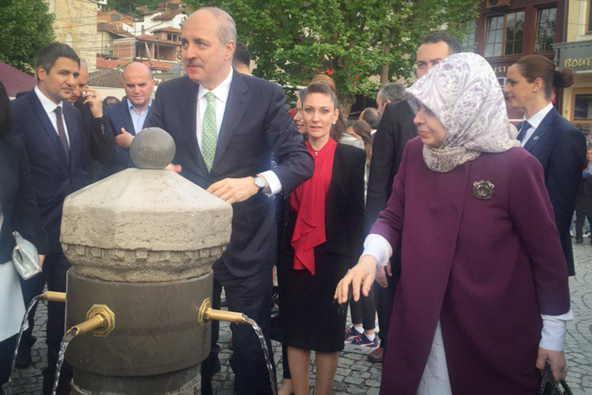 ‘Maslahat icabı’: Numan Kurtulmuş’un eşinin ihraç kararının altında hocası Sabahattin Zaim’in imzası varmış