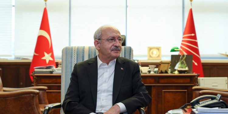 CHP lideri Kılıçdaroğlu: Zamlar geri alınana değin elektrik faturamı ödemeyeceğim