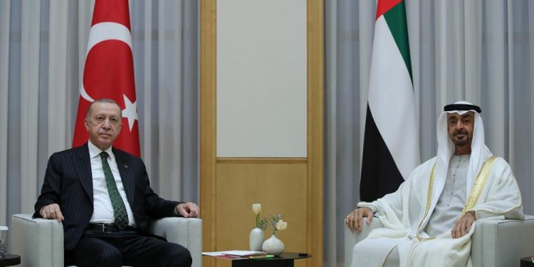 Türkiye ve BAE arasında yeni dönem sinyali: Erdoğan’ın ziyaretinde 13 anlaşma imzalandı