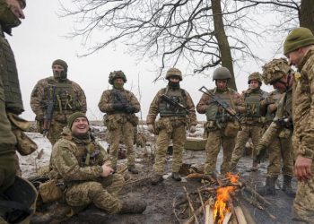 ABD’nin ardından AB, İngiltere, İsrail ve Güney Kore’den ‘Ukrayna’yı terk edin’ uyarısı