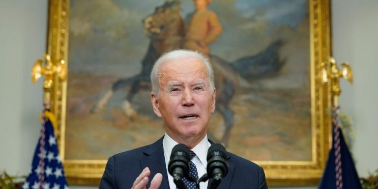 Biden, Rusya’nın Ukrayna’yı işgal etmeye karar verdiğini ve Kiev’i hedef alacağını söyledi