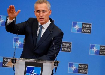 NATO Genel Sekreteri Stoltenberg: Rusya Ukrayna’yı işgal için mazeret arayışında