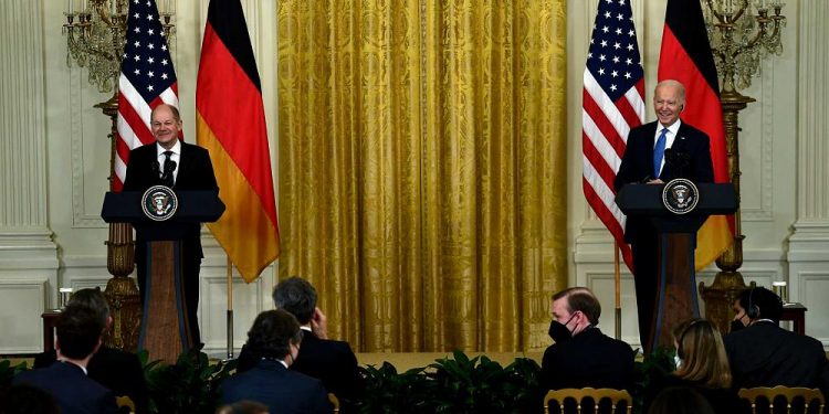 Biden: Rusya, Ukrayna’yı işgal ederse Kuzey Akım 2’ye son vereceğiz