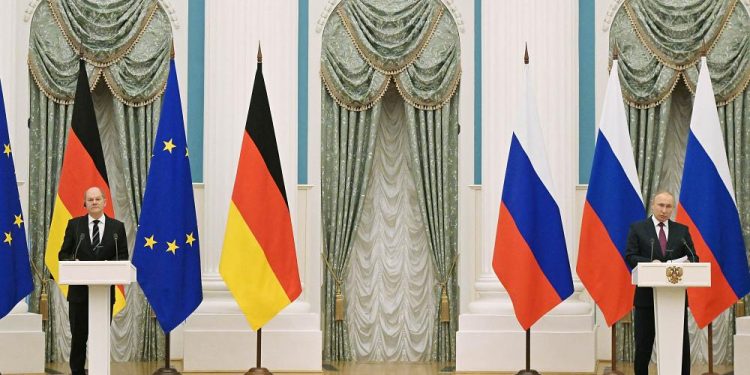 Putin’den Ukrayna açıklaması: Gerilimi azaltmak için Batı ile daha fazla çalışmaya hazırız