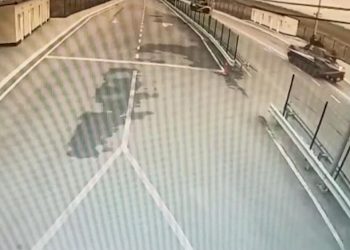 Rusya, 2014’te ilhak ettiği Kırım üzerinden Ukrayna’ya askeri araç sevk ediyor