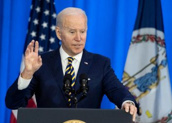 Biden’den Ukrayna’daki ABD vatandaşlarına: Kriz her an çıkabilir, ülkeyi bir an önce terk edin