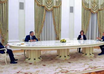 NATO ile Rusya arasında Ukrayna krizi sürerken, Orban’dan Putin’e ‘iş birliği’ mesajı