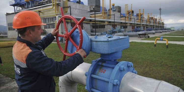 Rusya’nın olası bir saldırısında Avrupa’nın enerji kaynakları nasıl etkilenir?