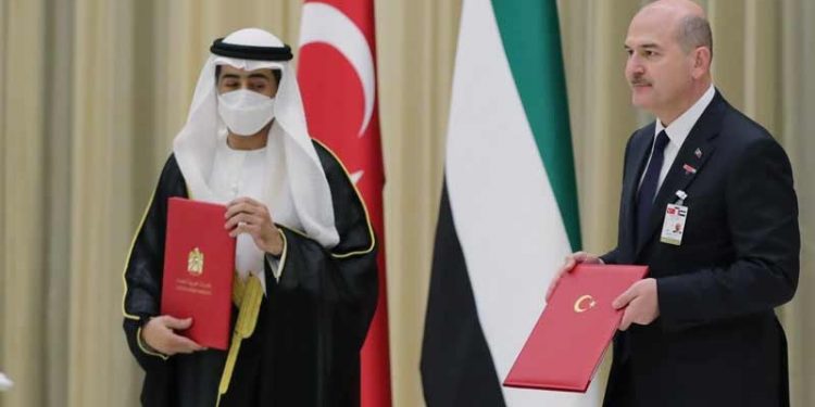 '15 Temmuz’u yapanları ABD’de saklıyorlar, ortakları da BAE’de' diyen Soylu BAE’de