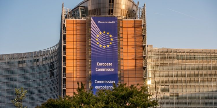 AB ülkeleri 2022’de pandemi öncesi büyüme oranlarını yakalayacak; İşte Avrupa Komisyonu tahminleri