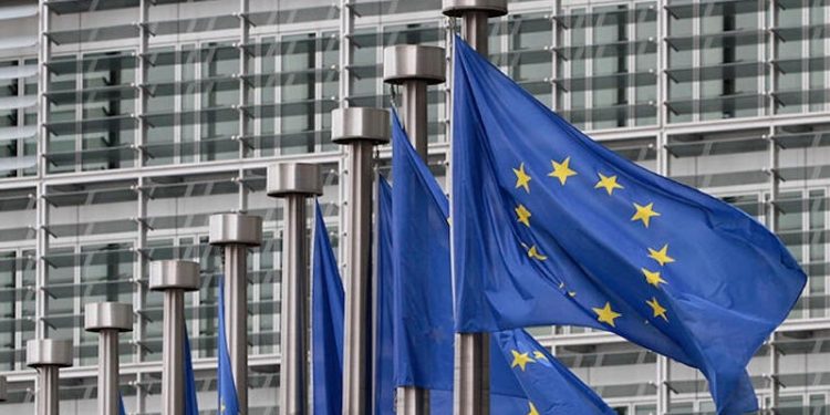 AB'den Sinovac aşısı olanlara da giriş izni çıktı