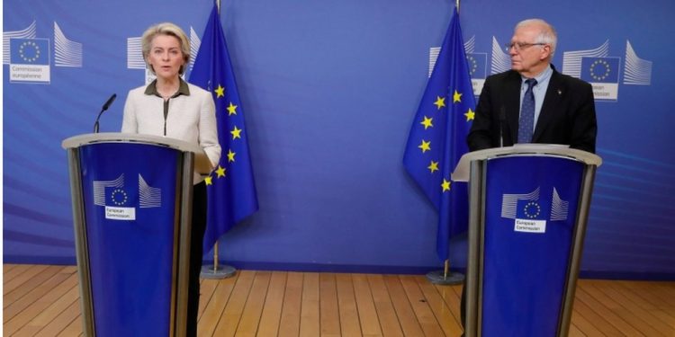 AB'den Ukrayna'ya silah yardımı, Rusya ve Belarus'a yeni yaptırımlar