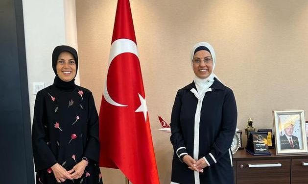 AKP’li Ravza Kavakçı 2,1 milyonluk tezinde ablasının tezinden intihal yapmış