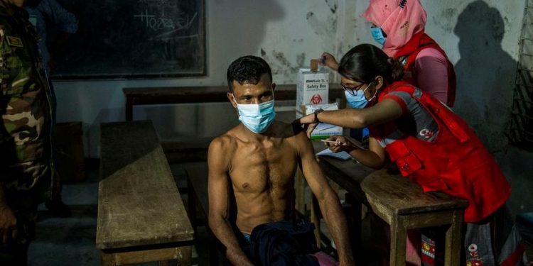 Af Örgütü’nden ilaç şirketlerine aşı eleştirisi