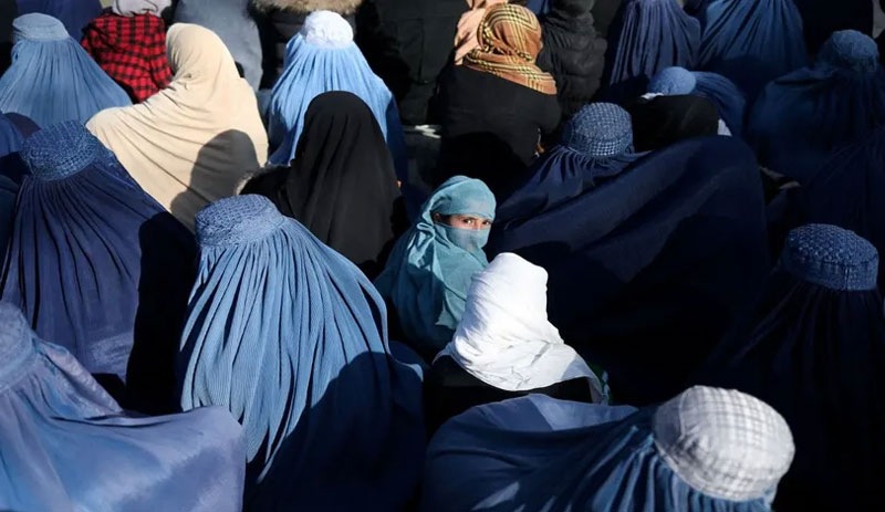 Afganistan'da kız öğrencilerin üniversiteye dönmesine 'harem-selamlık' koşulu