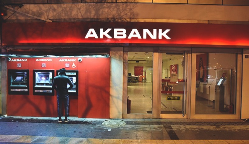 Akbank'ın bilanço büyüklüğü 6,1 milyar dolar azaldı