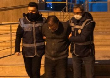 Alevilere k&uuml;f&uuml;r eden şahıs tutuklandı