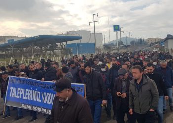 Aliağa gemi söküm işçilerinden kitlesel yürüyüş