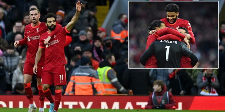 Alisson Becker'in asistiyle golü bulan Salah, Liverpool tarihine geçti