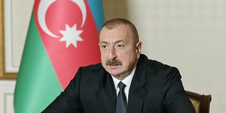 Aliyev: Rusya her türlü yaptırıma dirençli