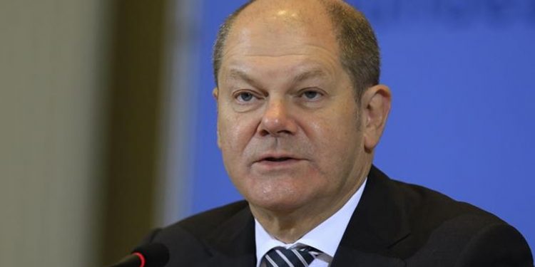 Almanya Başbakanı Scholz: Putin, NATO'nun tüm üyelerini savunma kararlılığını hafife almamalı